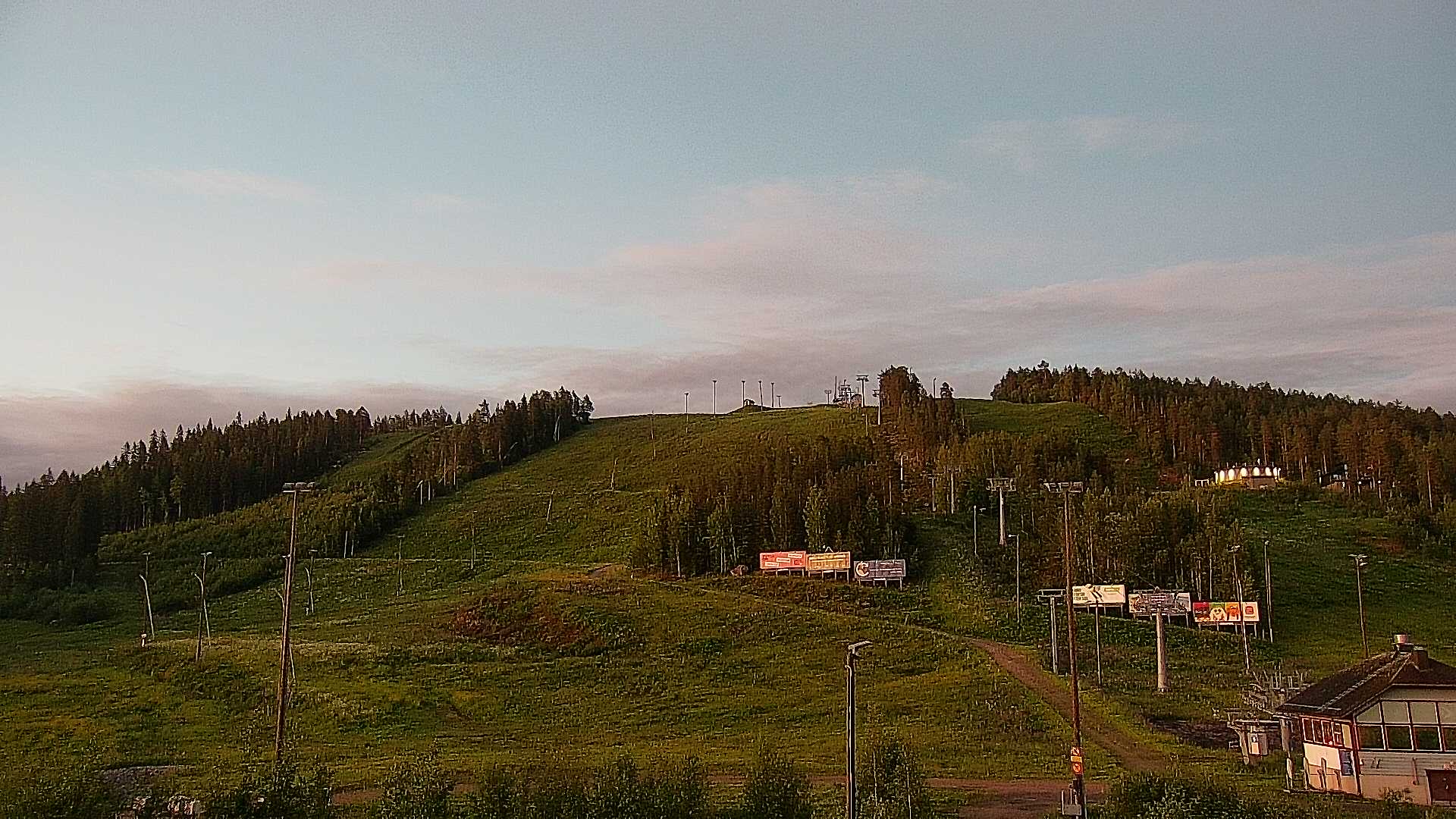 Western slopes (Lifts 9-10)